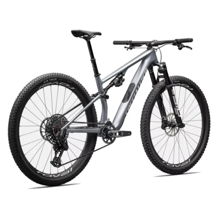 Epic 8 Pro FACT 11m carbon XC mountain bike with Roval wheels