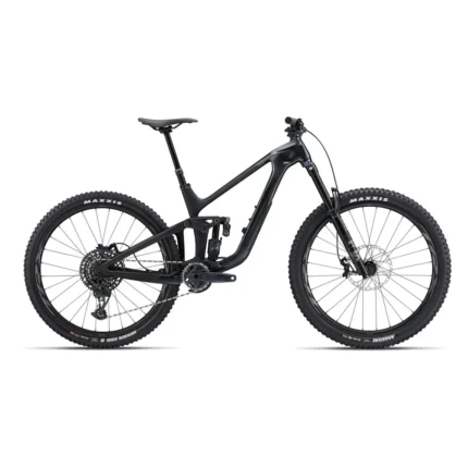 Giant Reign Advanced Pro 1 enduro mountain bike in Gloss Black Diamond:Matte Carbon