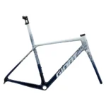 Giant TCR Advanced SL Frameset 2026 in Polar Tide