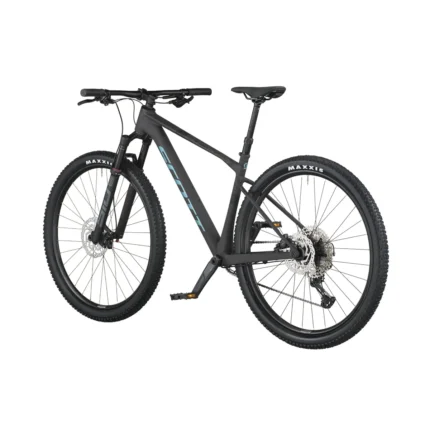 SCOTT Scale 925 alloy mountain bike with Maxxis Rekon Race tires