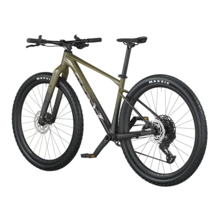 SCOTT Scale Gravel 20 Bike with Maxxis Aspen 29x2.4 tires