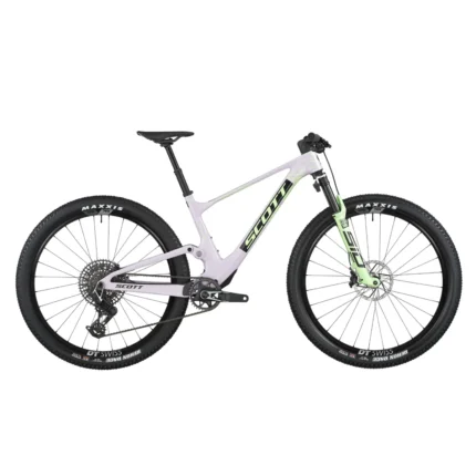 SCOTT Spark RC World Cup Bike in hush purple