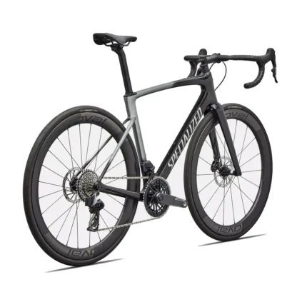 Specialized Roubaix SL8 Pro with SRAM Force AXS and Roval Rapide CL III wheels