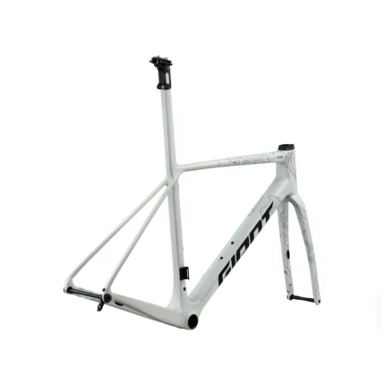 Terrain Tracker Giant TCR Advanced SL Frameset 2026