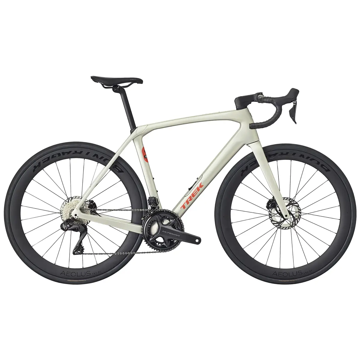 Trek Domane SL 7 Gen 4 gravel bike in Matte Lunar Silver Trek Domane SL 7 Gen 4 gravel bike in Matte Lunar Silver