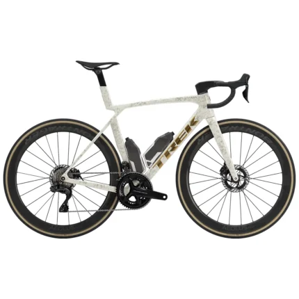 Trek Madone SLR 9 Gen 8 in Era White