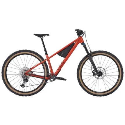 Trek Roscoe 8 Gen 4 in Lava